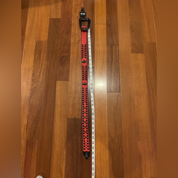 Red & Black Skull Bling Belt NWT size XS - Picture 4 of 7